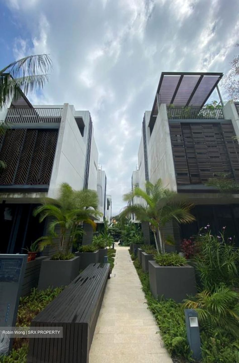 Alana (D28), Terrace #478887701